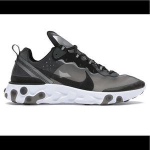 Men Size 7 Nike react shoes - good condition